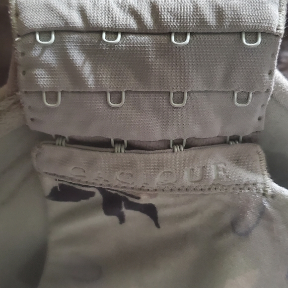 46dd cacique bra - Picture 3 of 5